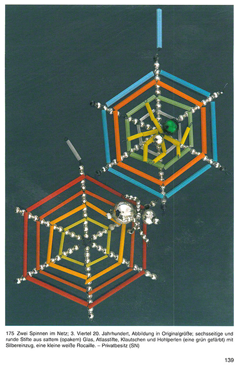 Glasperlen-Christbaumschmuck aus Böhmen
